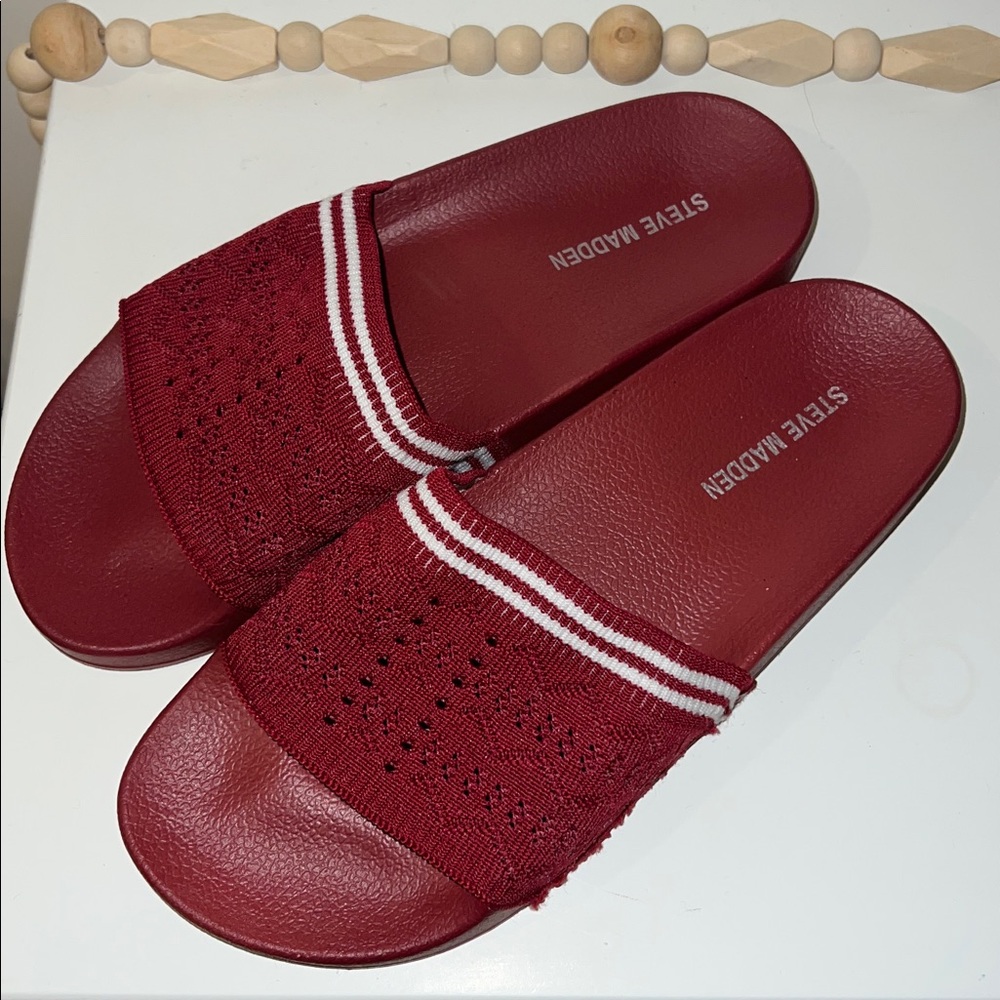 Steve Madden Slides